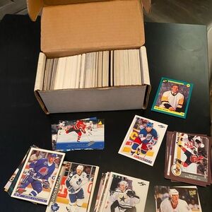 Vintage Hockey Trading Cards Collection